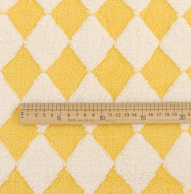 1702787570103 1702787570103